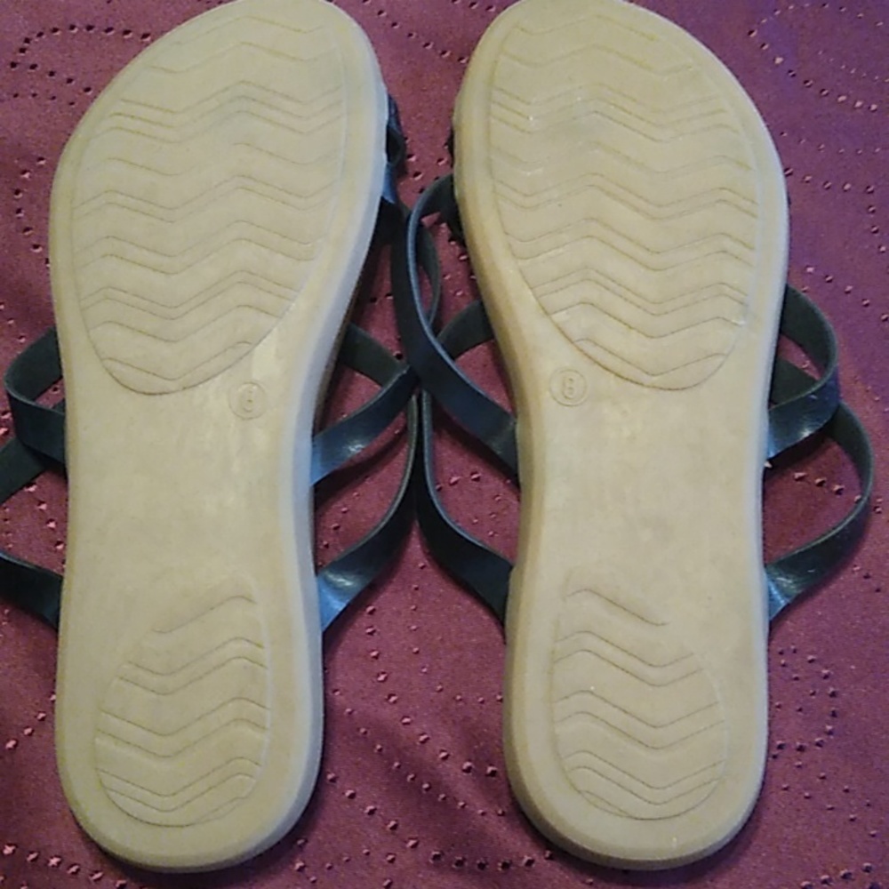 SEVEN7 CRISS CROSS SANDLE/ FLOP - Picture 4 of 8